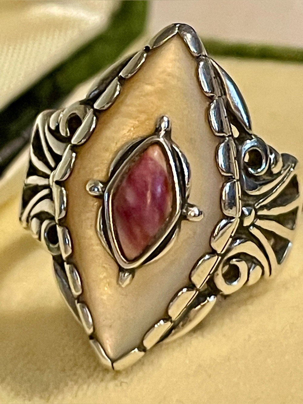 Vintage Carolyn Pollack Relios Sterling Silver MOP Rhodonite Statement Ring